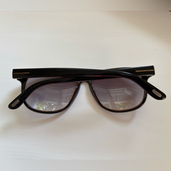 Tom Ford Oliver Black Sunglasses - Picture 12 of 12